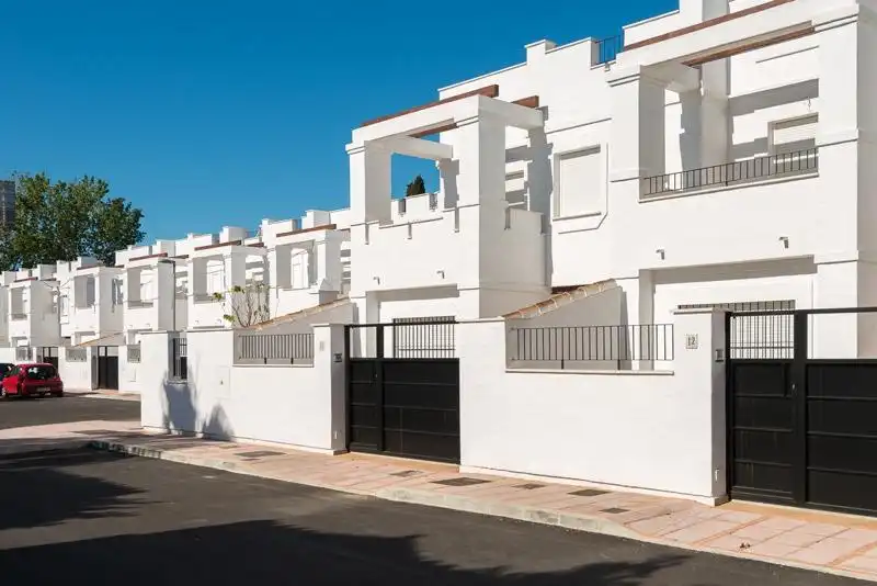 Detached homes for rent in Urbanizacion ALAMEDA-NARANJOS MARBELLA, La Dama de Noche - La Alzambra