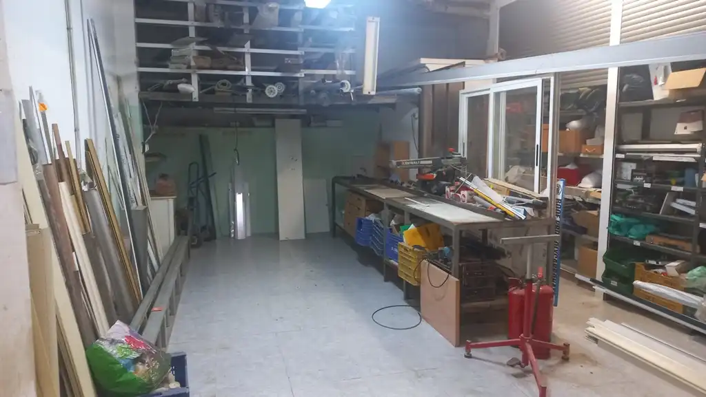 Business premises for sale in Carrer Francesc Oliver Batlle, imagen 9