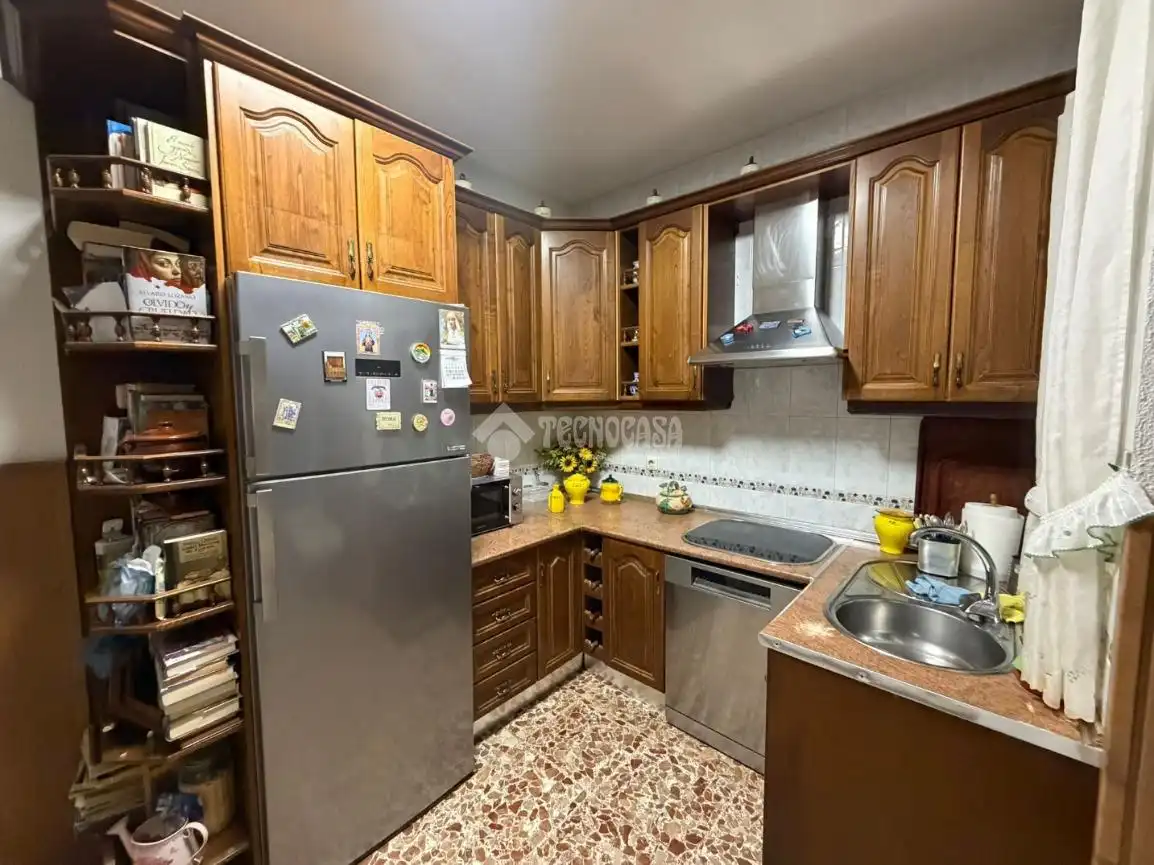 Kitchen of Houses for sale in Sevilla