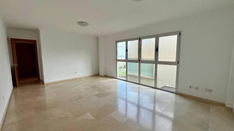 Foto 2 de Piso de alquiler en Calle Piso en Avenida Juan Carlos I, 5, Siete Palmas, Las Palmas de Gran Canaria