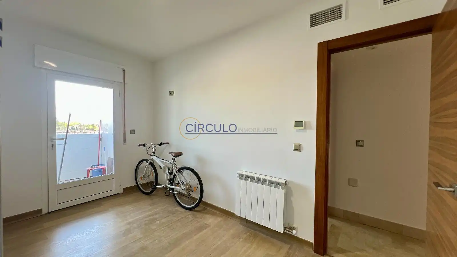 Piso con ascensor en venta en Alameda de Cervantes, imagen 39
