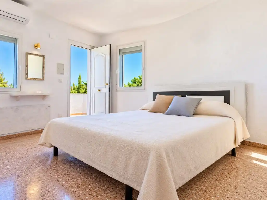 Bedroom of Houses for sale in El Montgó