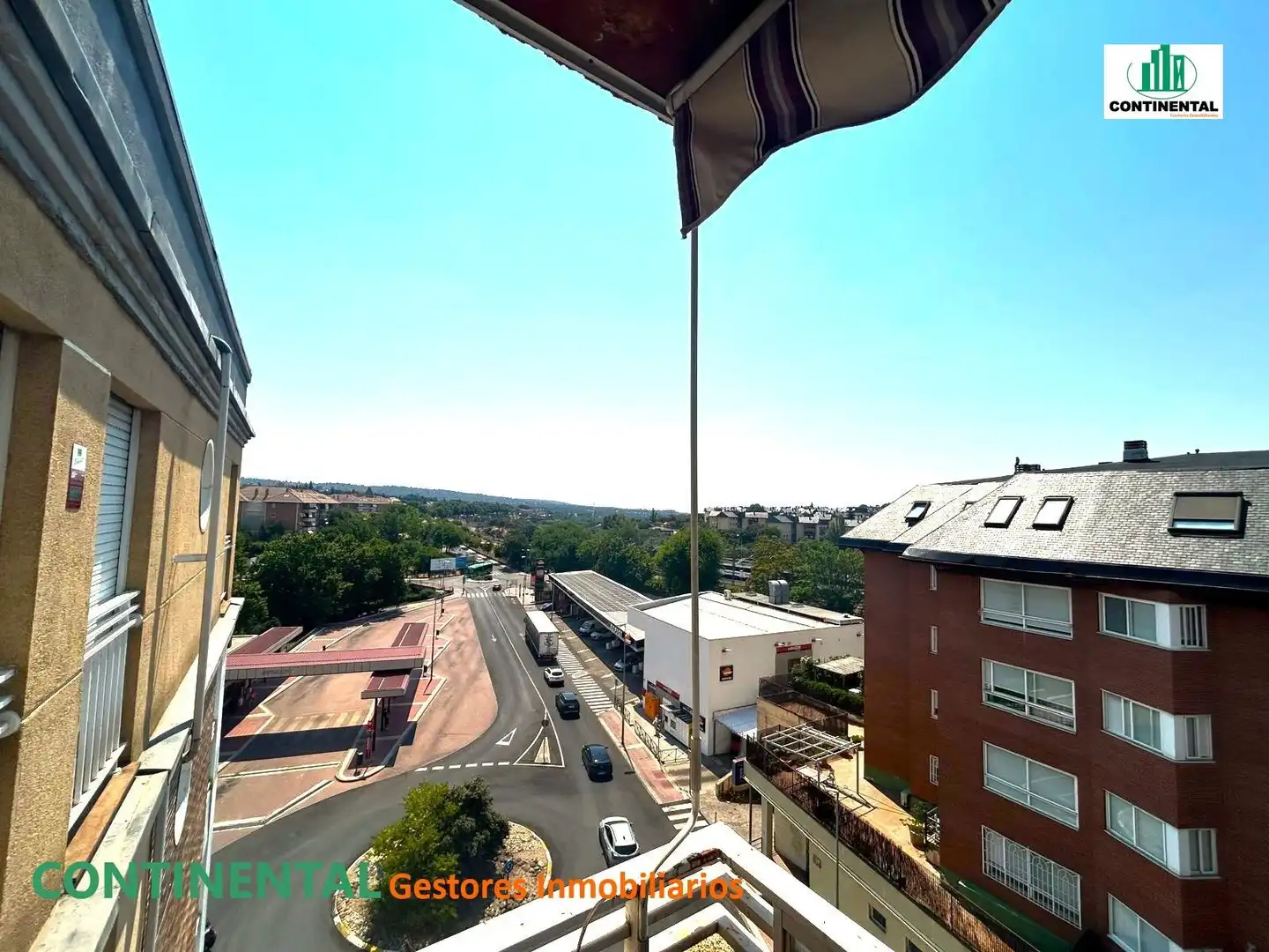 Exterior view of Flat for sale in Collado Villalba  with Air Conditioner, Heating and Terrace