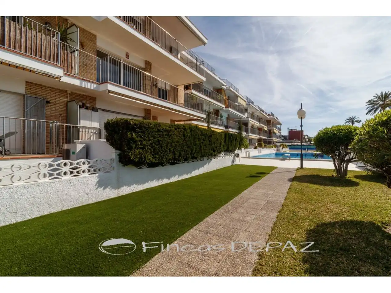 Exterior view of Apartments for sale in Castelldefels  with Terrace, Storage room and Community pool
