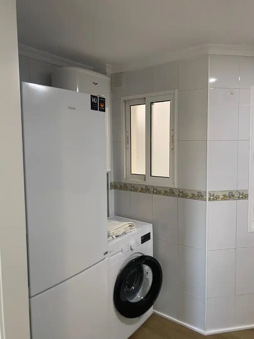Flat for rent in Calle San Juan Bosco, 86, El Molinillo - Capuchinos