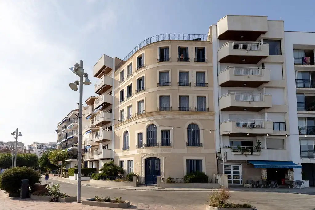 Vista exterior de Pis en venda en Sant Pol de Mar amb Aire condicionat, Calefacció i Terrassa