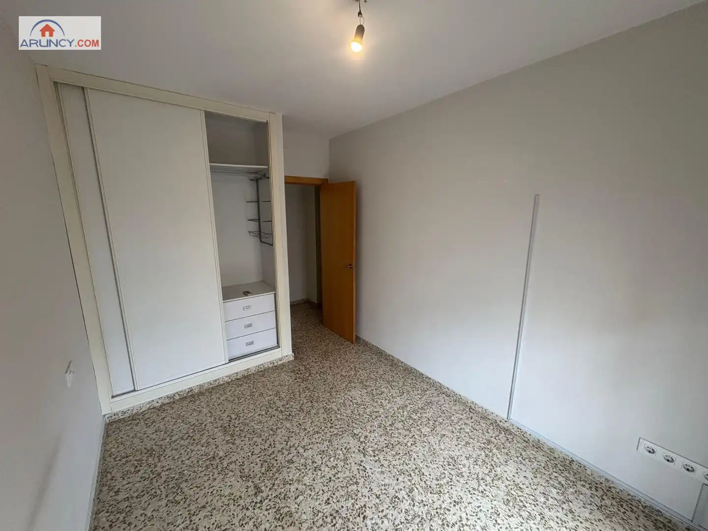 Habitación de Piso de alquiler en Sevilla con Aire acondicionado y Balcón