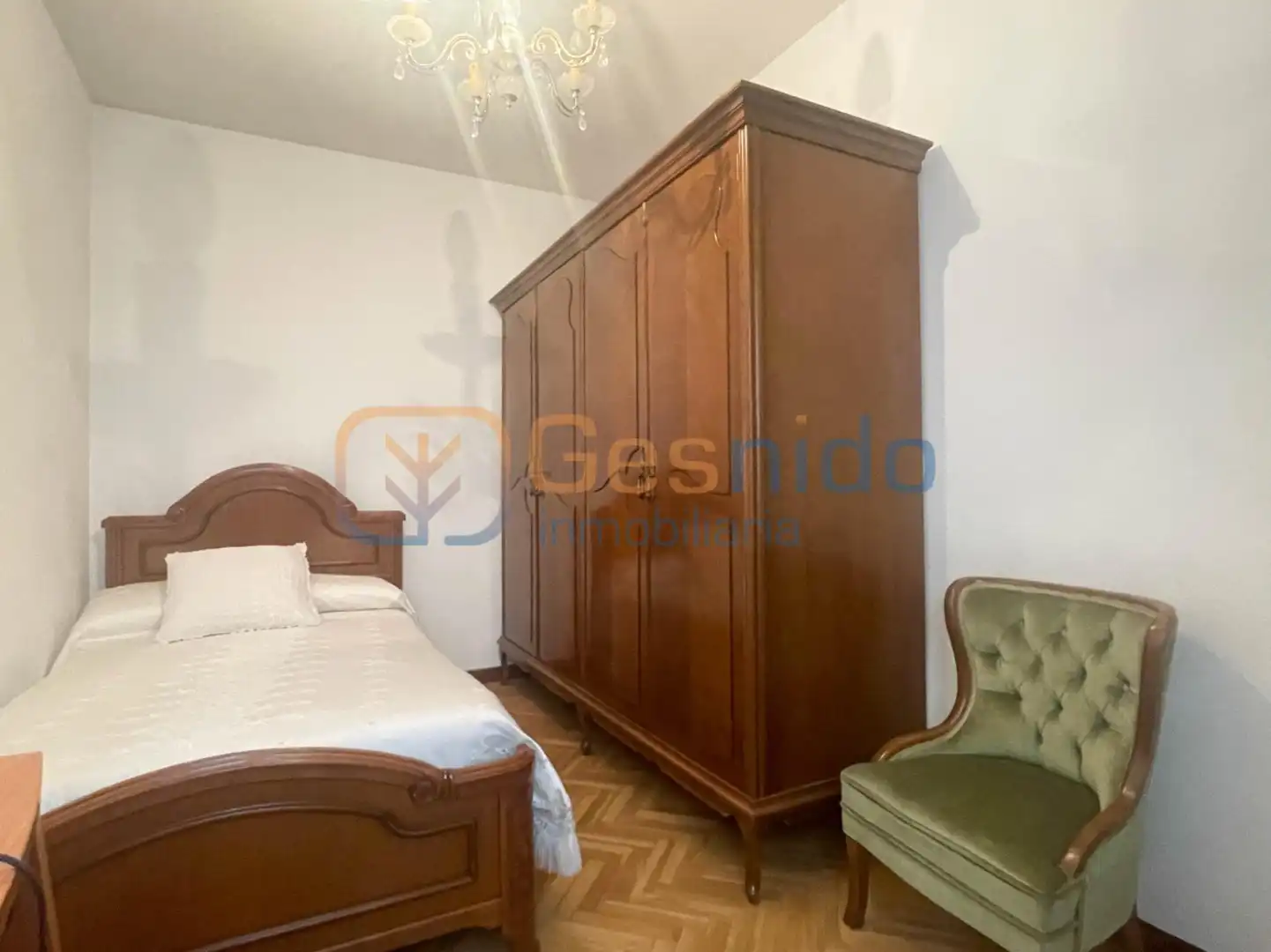 Habitación de Piso de alquiler en Segovia con Calefacción, Parquet y Terraza