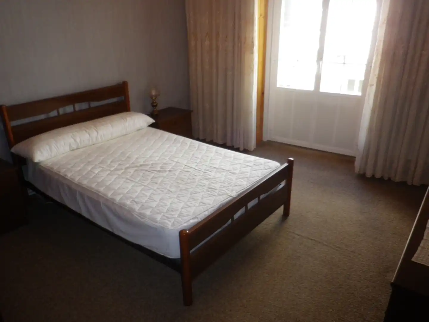 Dormitori de Casa o xalet en venda en Viveiro amb Terrassa, Traster i Moblat