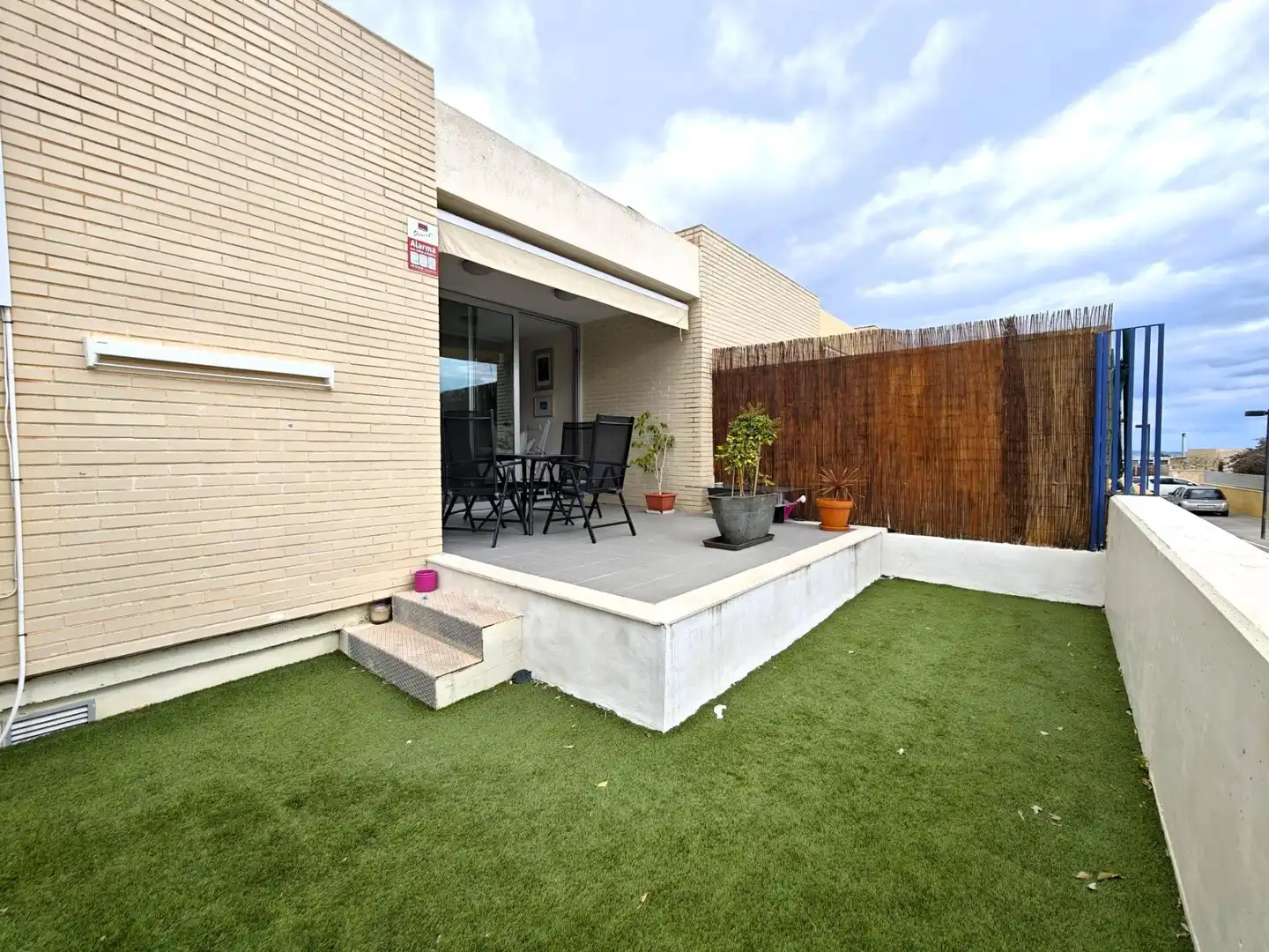 Terrace of Detached homes for rent in Alicante / Alacant  with Air Conditioner, Heating and Private garden