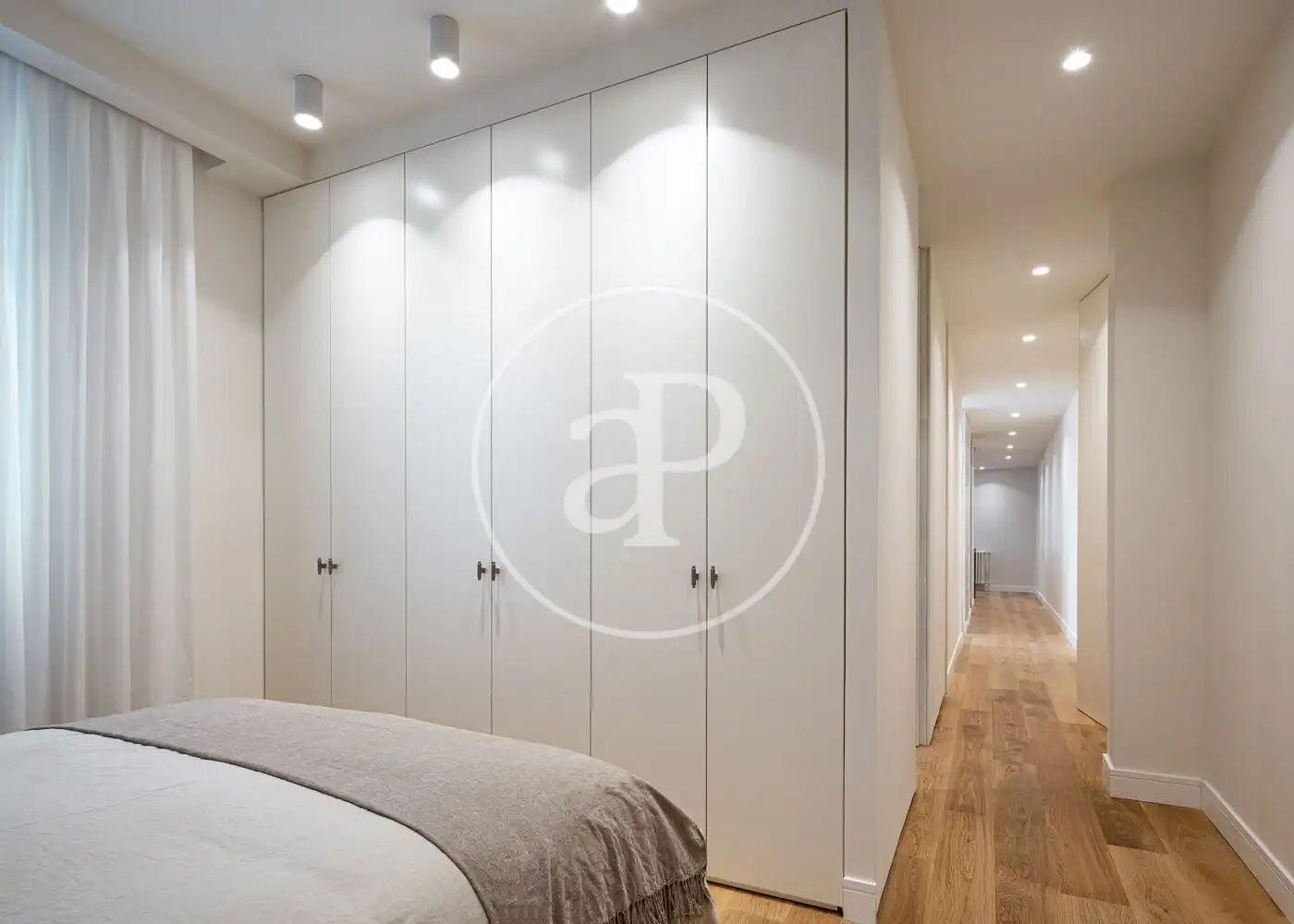 Schlafzimmer von Wohnung zum Verkauf in Madrid mit Klimaanlage, Heizung und Möbliert