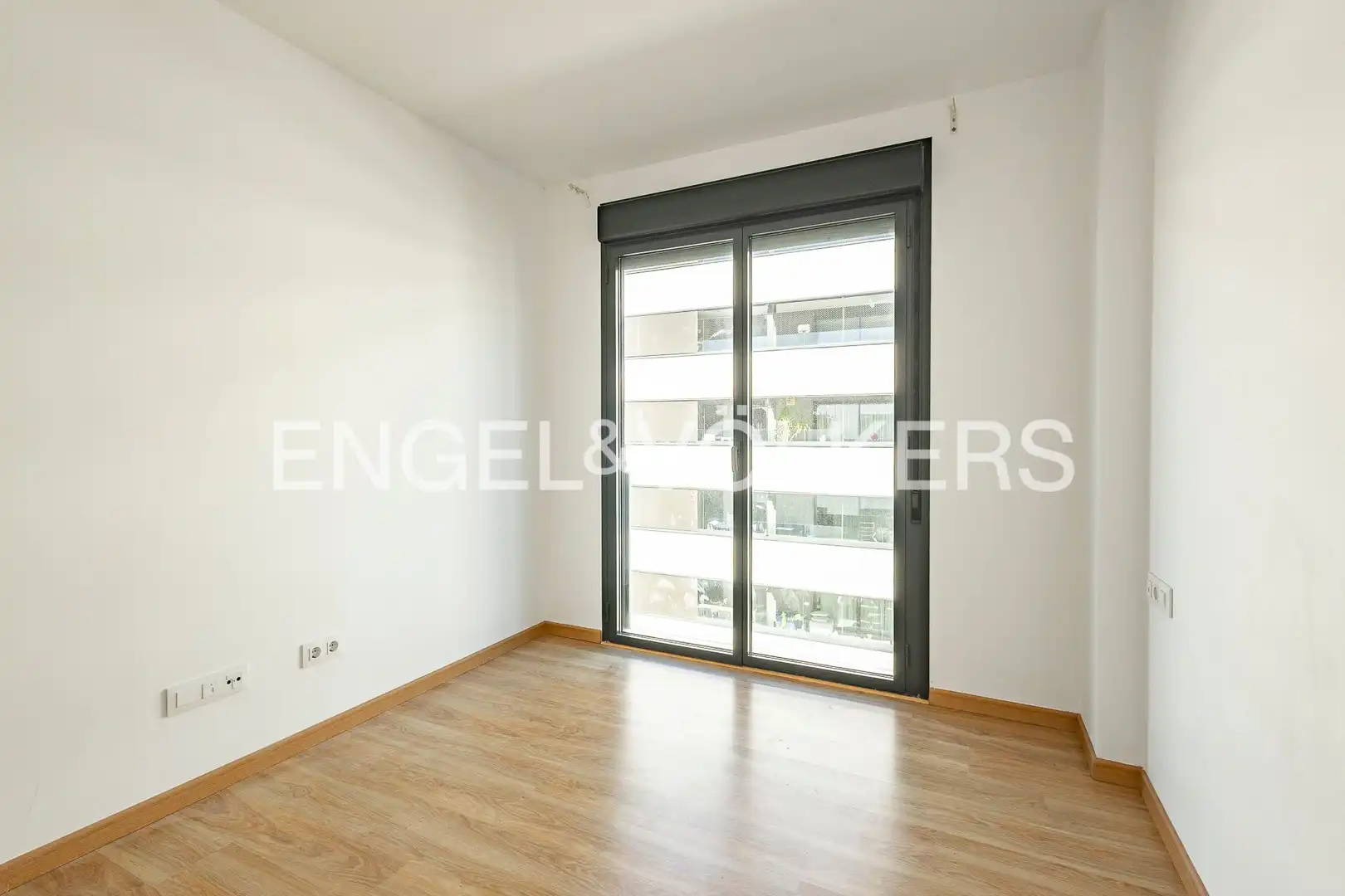 Habitación de Piso en venta en Sant Just Desvern con Aire acondicionado, Calefacción y Jardín privado