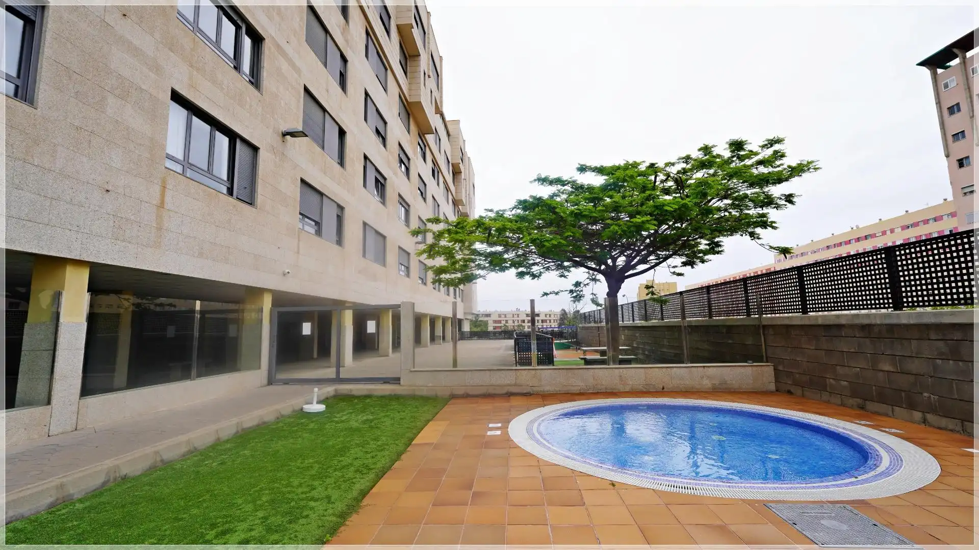 Piscina de Piso en venta en Las Palmas de Gran Canaria con Aire acondicionado, Calefacción y Trastero
