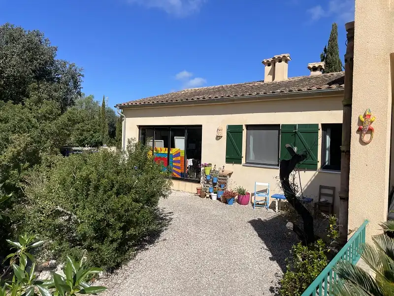 Vista exterior de Casa o xalet en venda en Porreres amb Calefacció, Jardí privat i Terrassa