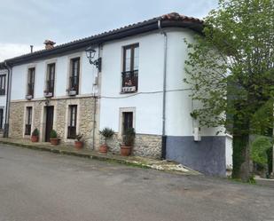 Vista exterior de Casa o xalet en venda en Peñamellera Alta amb Traster i Moblat