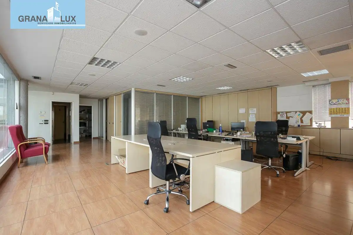 Inmuebles singulares con ascensor en venta en Poniente, imagen 35