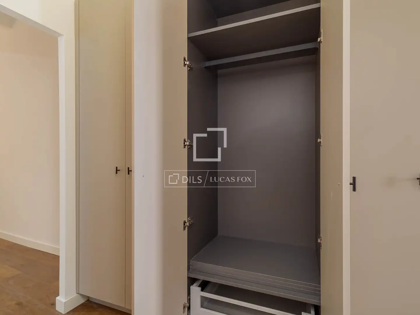Piso en venta en Barcelona con Aire acondicionado, Parquet y Amueblado