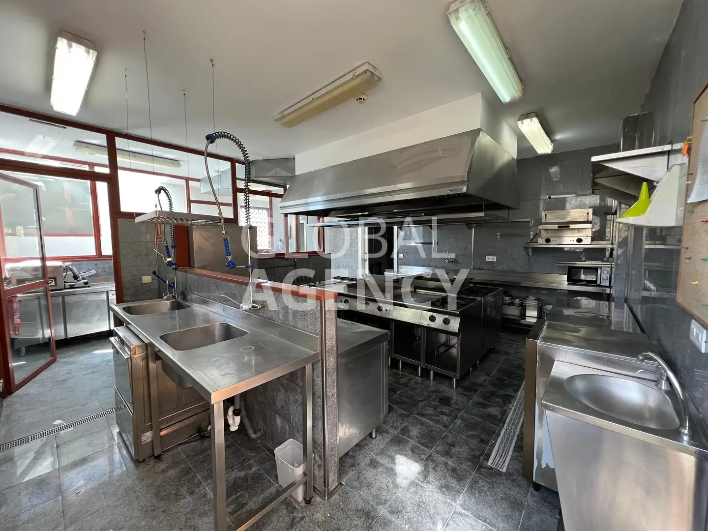 Hotel with lift for sale in Chamartín, imagen 145