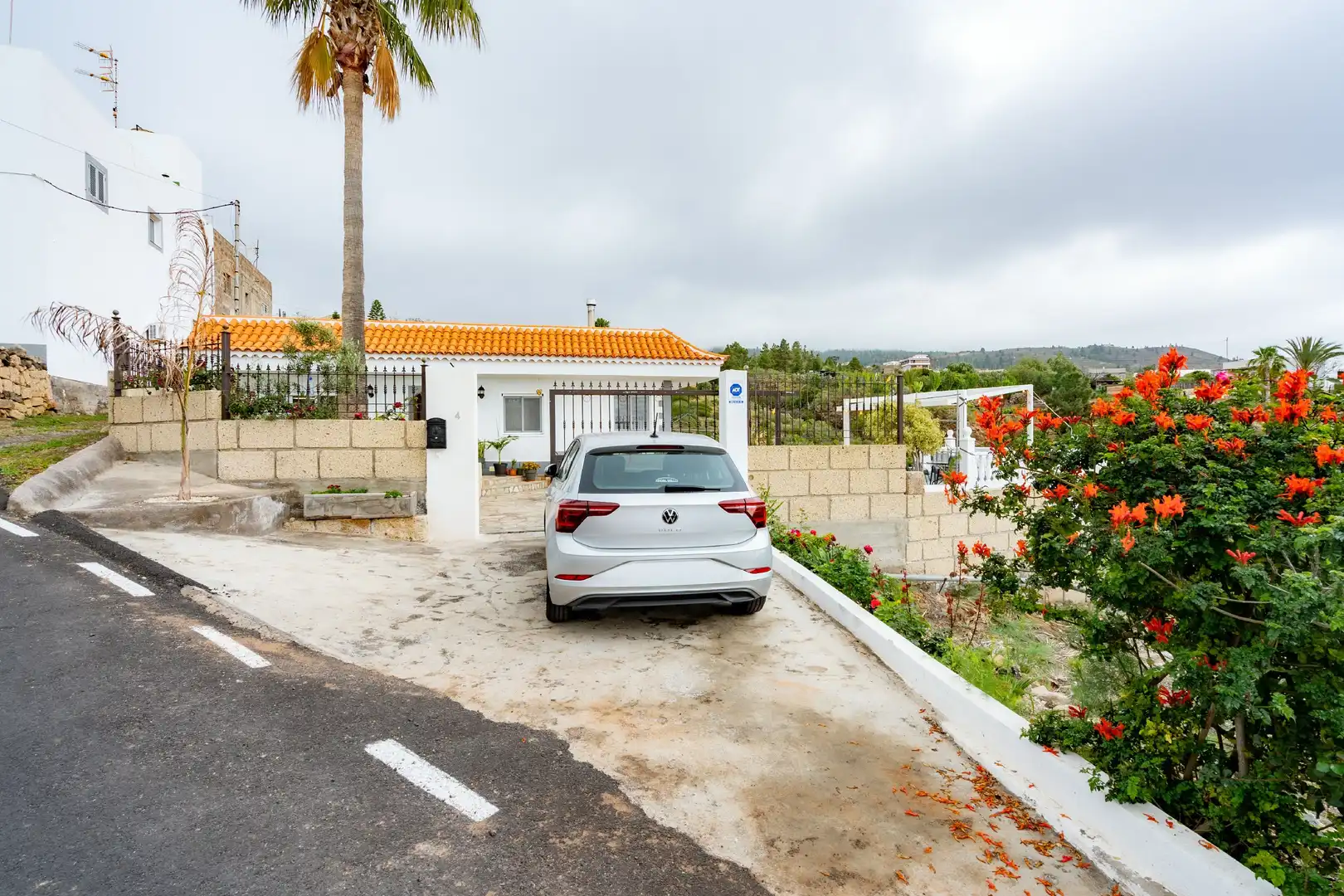 Vista exterior de Finca rústica en venta en Granadilla de Abona con Aire acondicionado, Jardín privado y Terraza