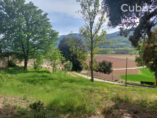 Terreno residencial en Venta en La Vall d'en Bas