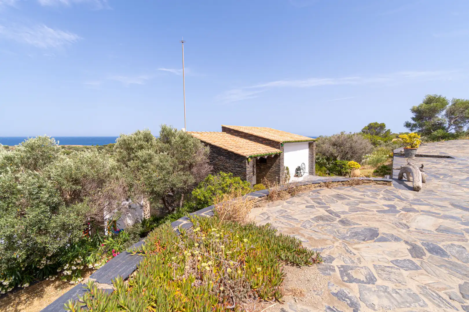 Vista exterior de Casa o chalet en venta en Cadaqués con Calefacción y Jardín privado