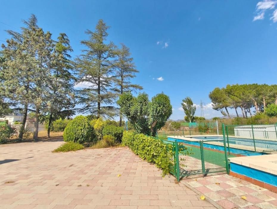 Jardí de Casa o xalet en venda en Villena amb Jardí privat, Terrassa i Piscina