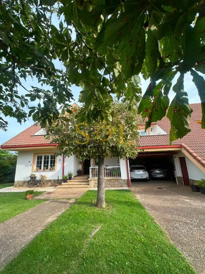 Casa pareada con terraza en venta en Calle Federico Castañón, imagen 4