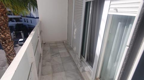 Foto 3 de Apartamento en venta en Valdelagrana, Cádiz