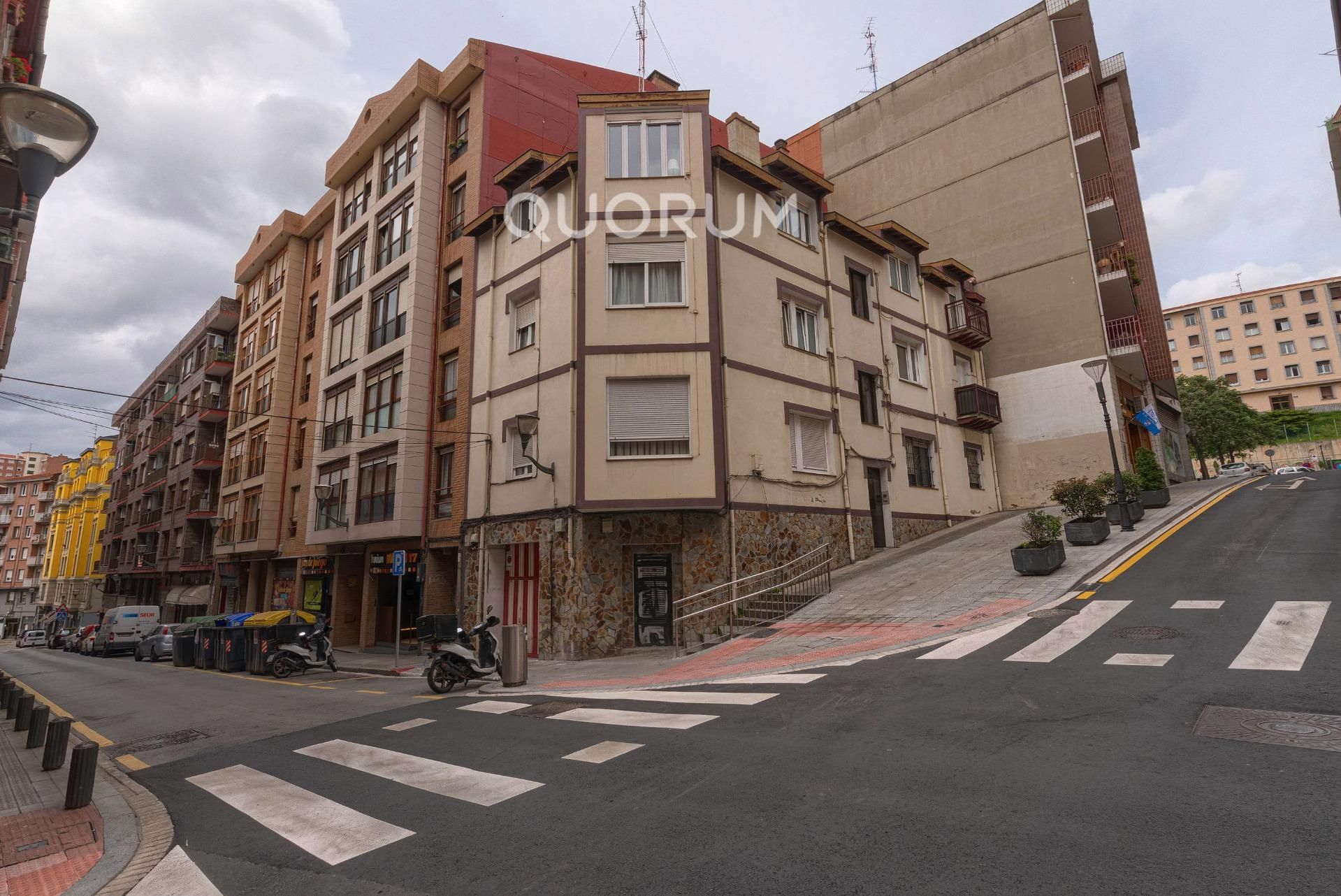 Exterior view of Flat for sale in Bilbao   with Heating and Storage room