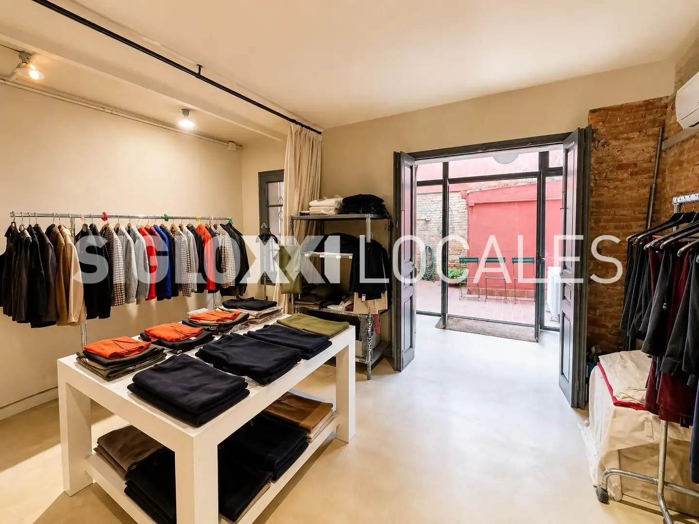 Local de lloguer en Sarrià - Sant Gervasi