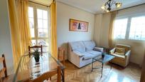 Living room of Flat for sale in  Madrid Capital  with Air Conditioner, Parquet flooring and Storage room