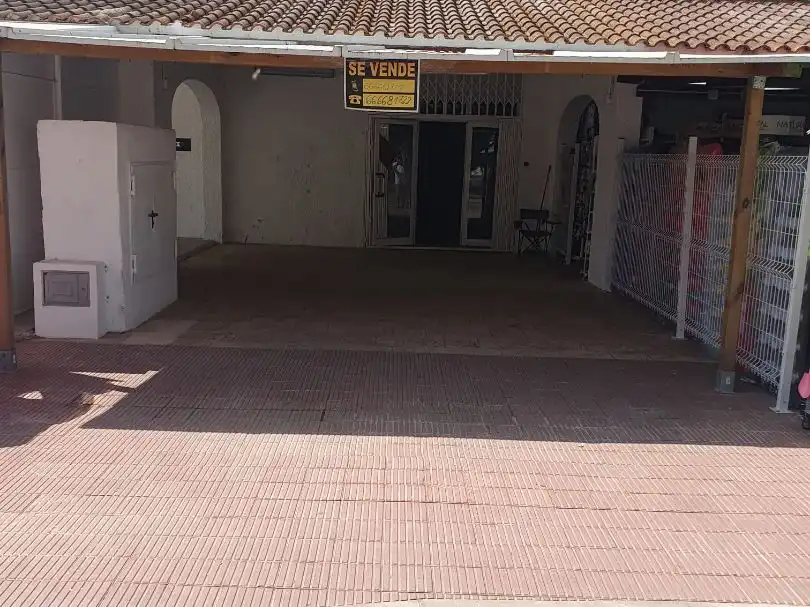 Business premises for sale in FLAMING 5