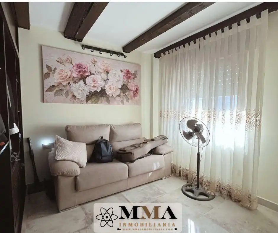 Sala de estar de Ático en venta en Huelva con Aire acondicionado, Calefacción y Terraza