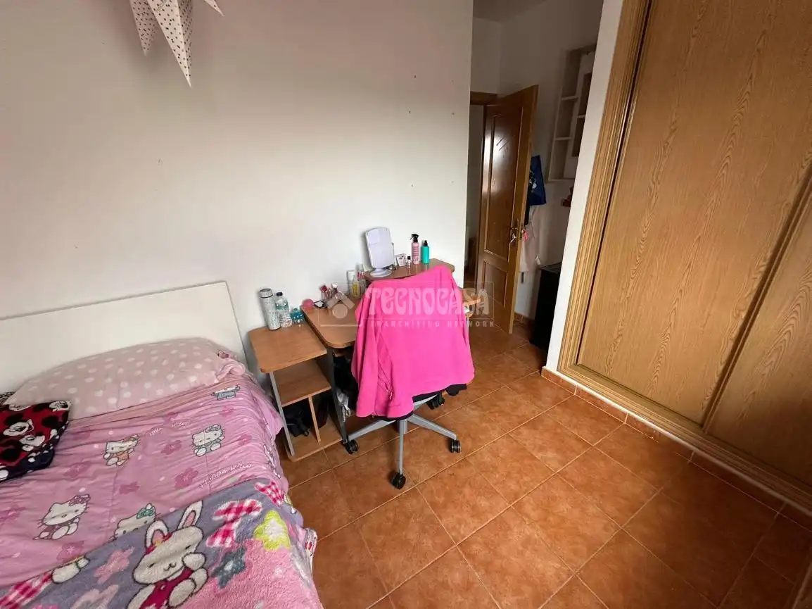 Schlafzimmer von Wohnung zum Verkauf in Meco mit Heizung