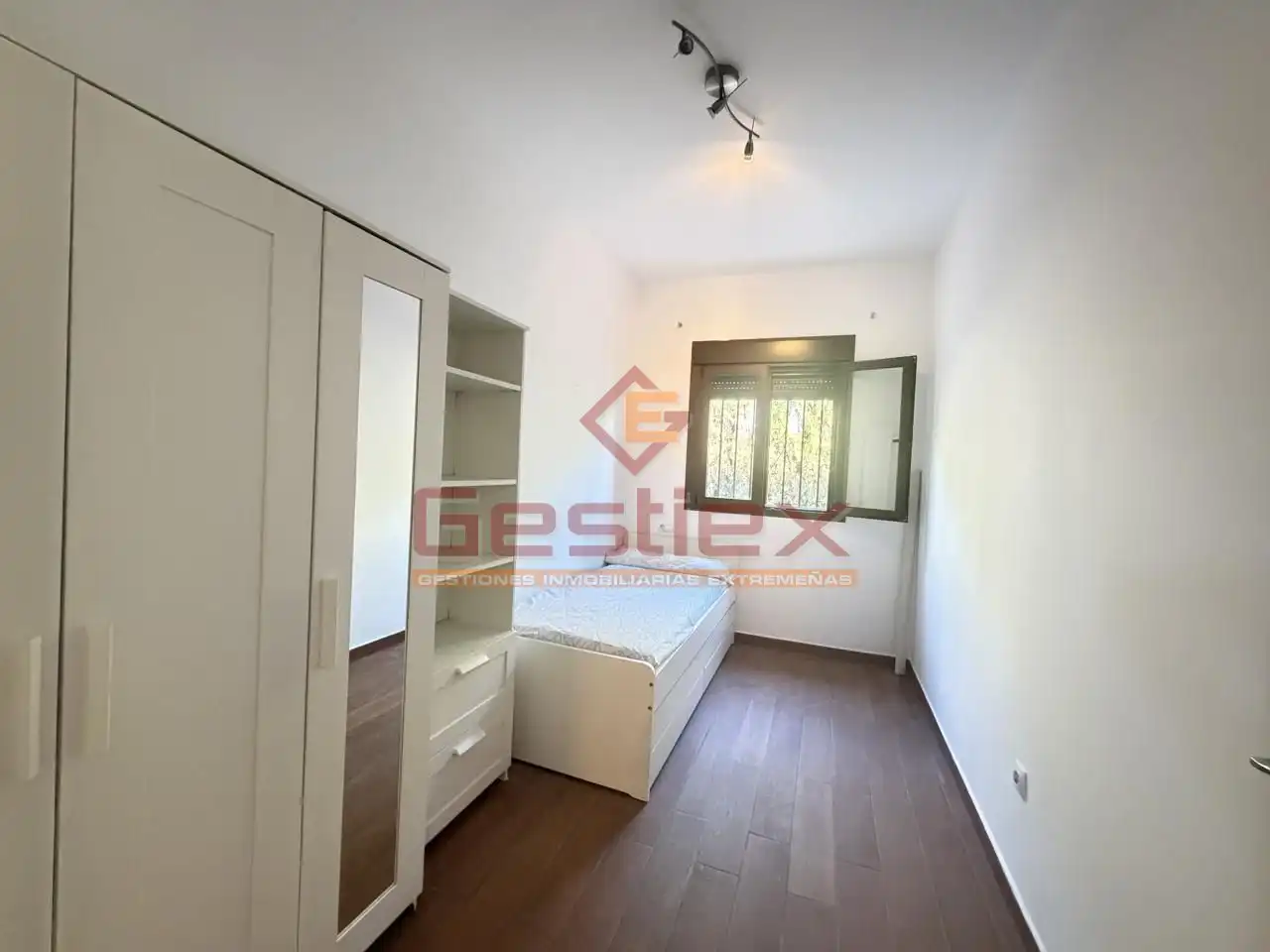Habitación de Casa o chalet en venta en Almendralejo