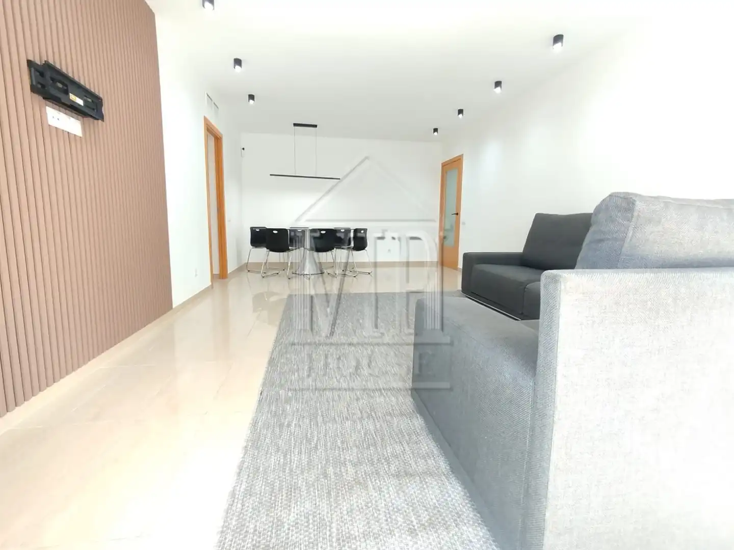 Living room of Flat for sale in Badalona  with Air Conditioner, Heating and Furnished