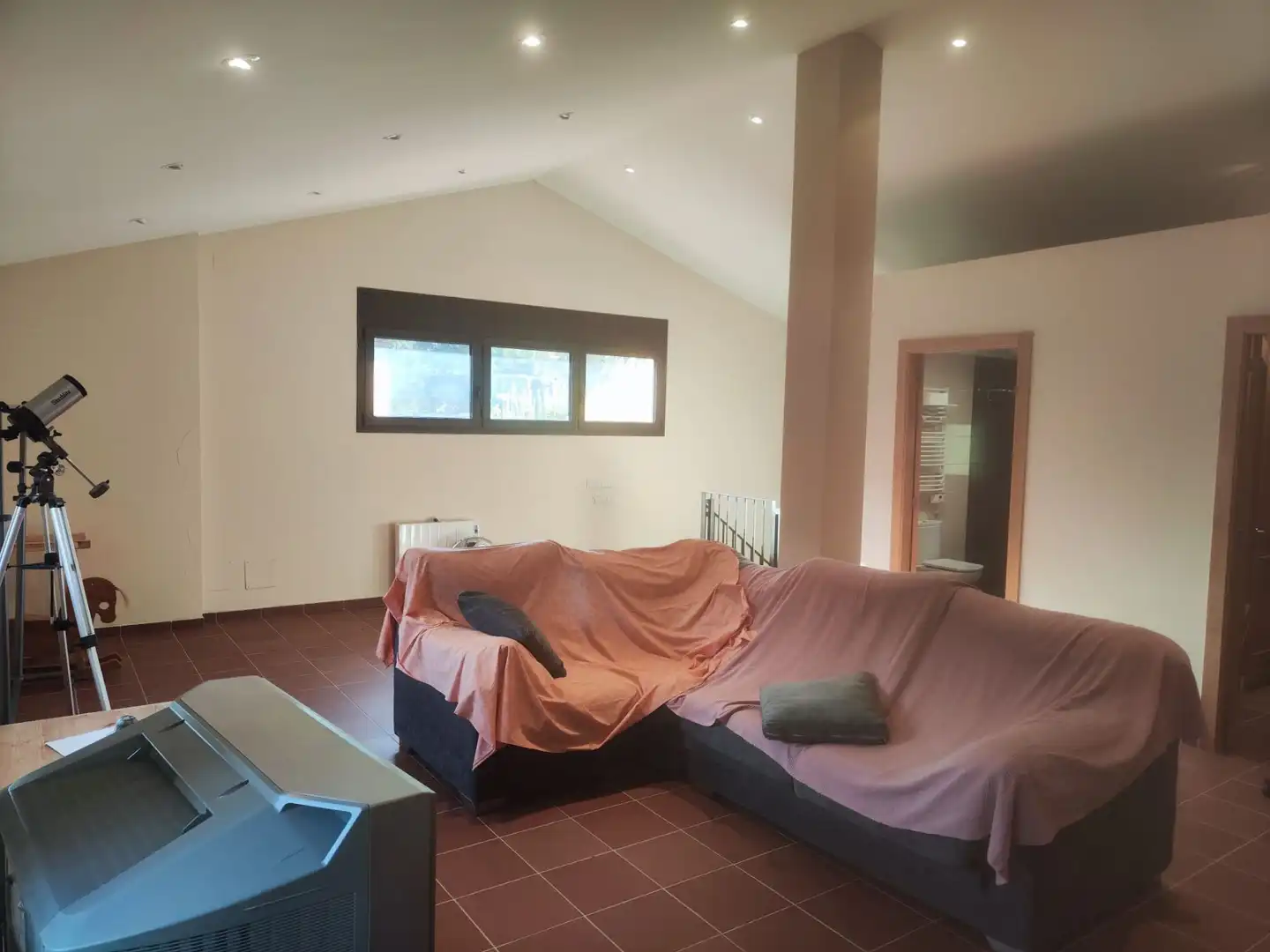 Sala de estar de Casa o chalet en venta en Sant Llorenç de la Muga con Calefacción y Jardín privado
