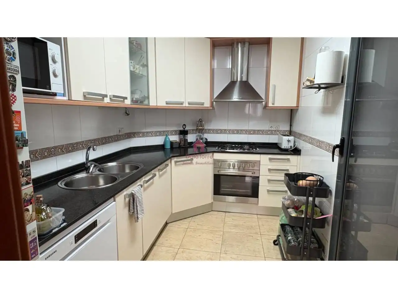 Cocina de Piso en venta en Terrassa con Calefacción