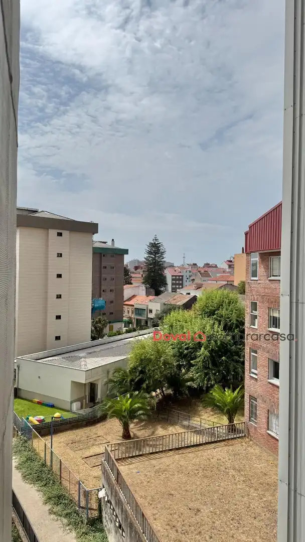 Exterior view of Flat for sale in Vigo   with Parquet flooring