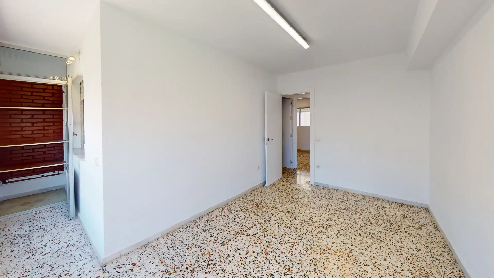 Piso en venta en Almería con Aire acondicionado, Calefacción y Terraza