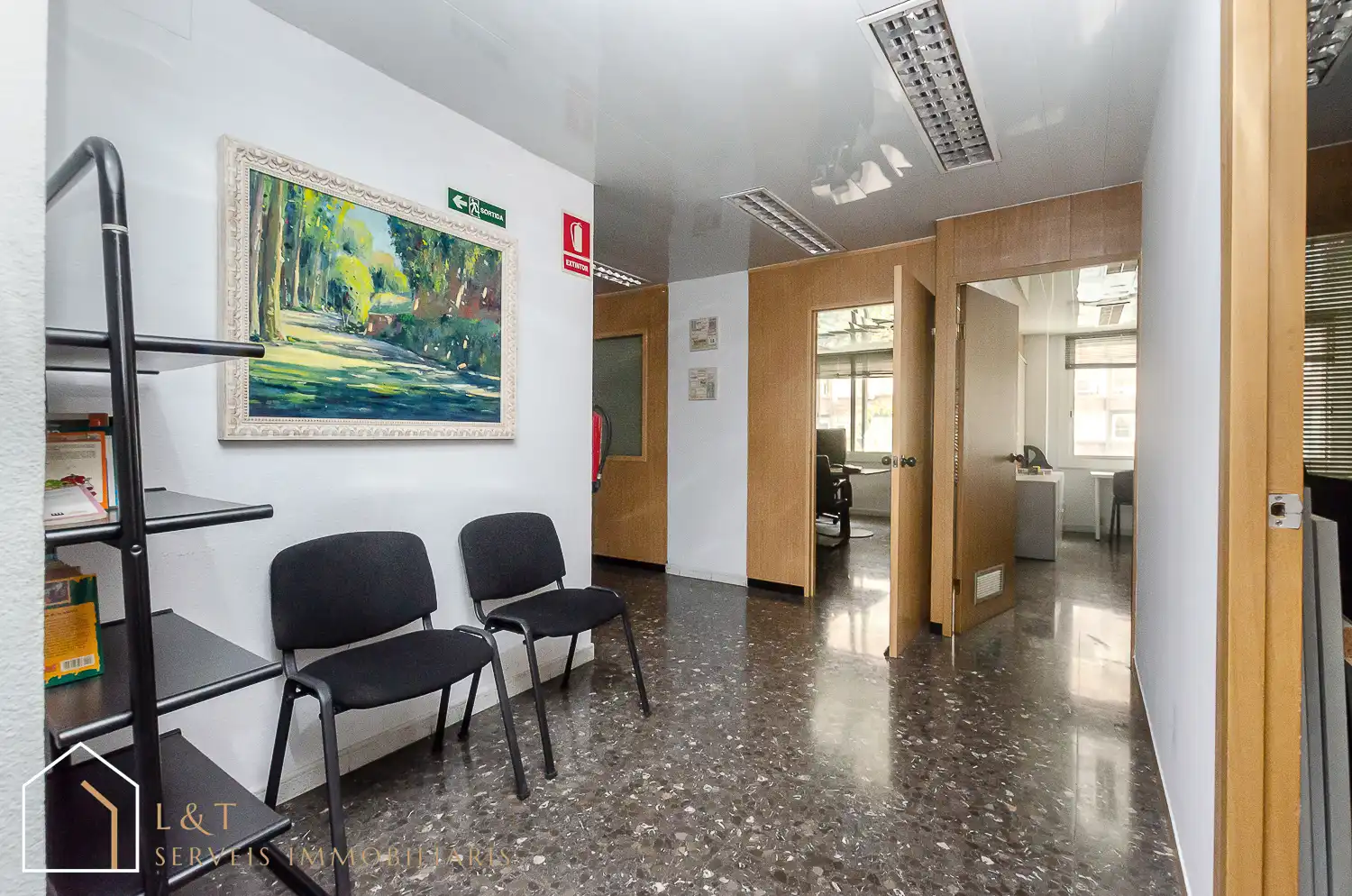 Office space with terrace for sale in Carrer d'Aragó, imagen 9