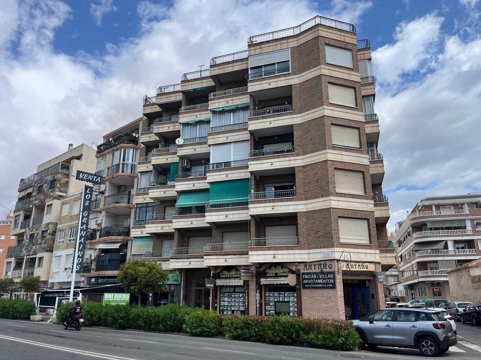 Exterior view of Apartment for sale in Torrevieja  with Balcony