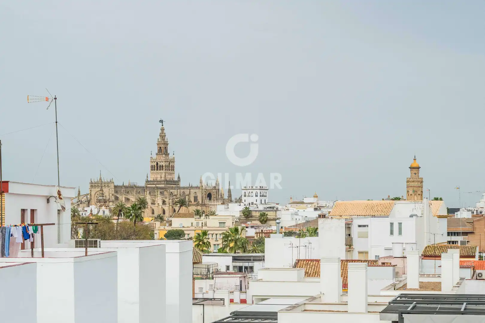Exterior view of Flat for sale in Sevilla  with Heating