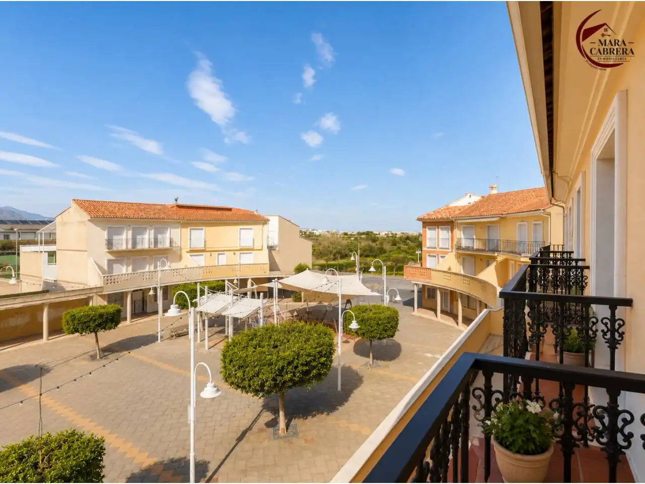 Terrassa de Casa adosada en venda en Almoines amb Aire condicionat, Calefacció i Parquet