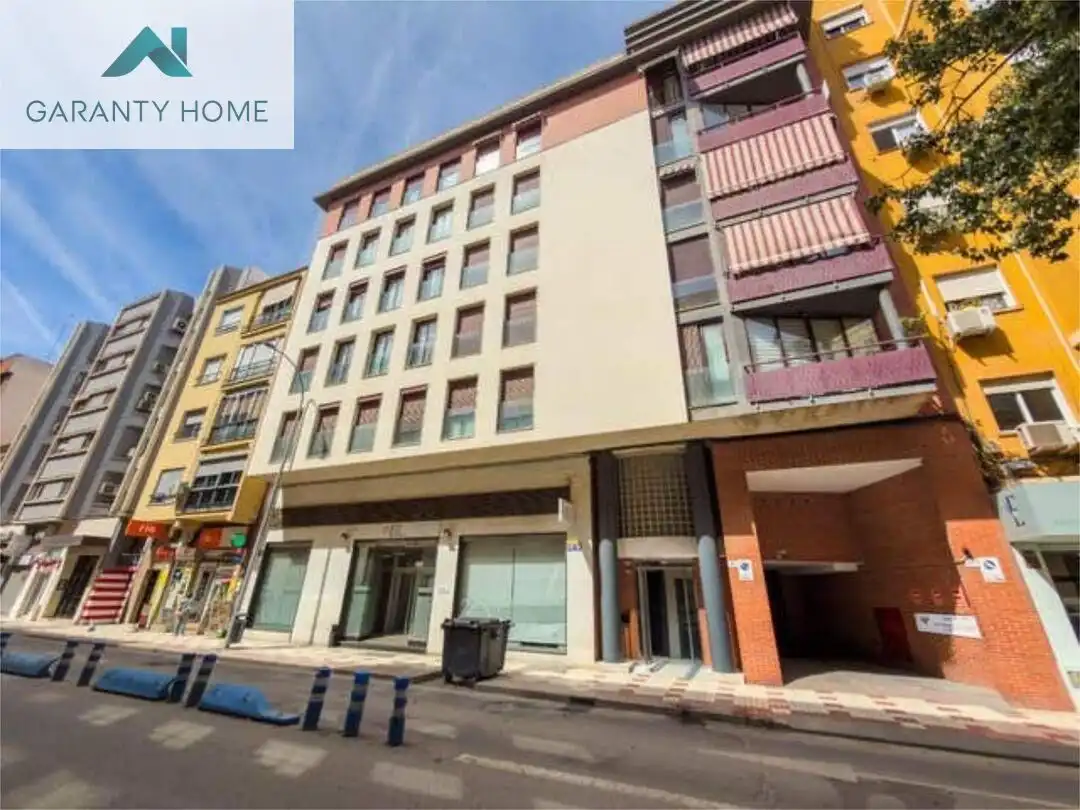 Vista exterior de Piso de alquiler en Málaga con Aire acondicionado, Trastero y Amueblado