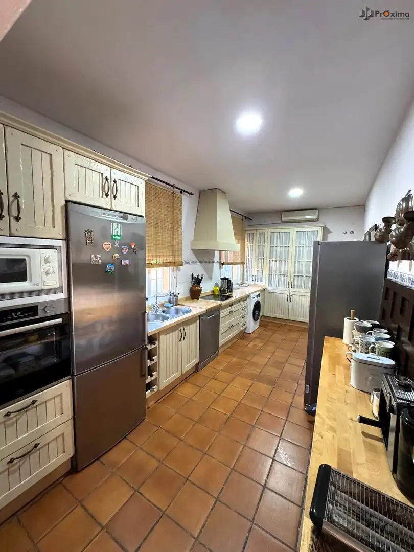 Kitchen of Houses for sale in Écija  with Air Conditioner, Terrace and Storage room