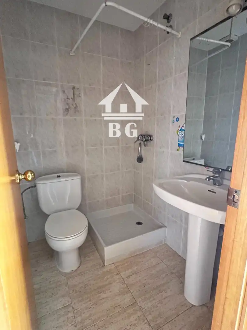 Bathroom of Attic for sale in Palamós  with Heating and Terrace
