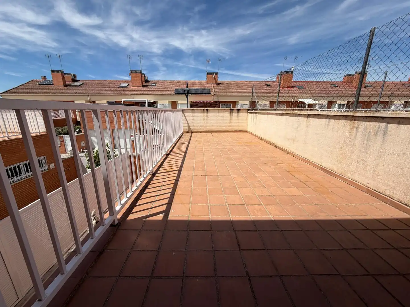 Terrassa de Casa o xalet en venda en Parla amb Calefacció, Terrassa i Jacuzzi