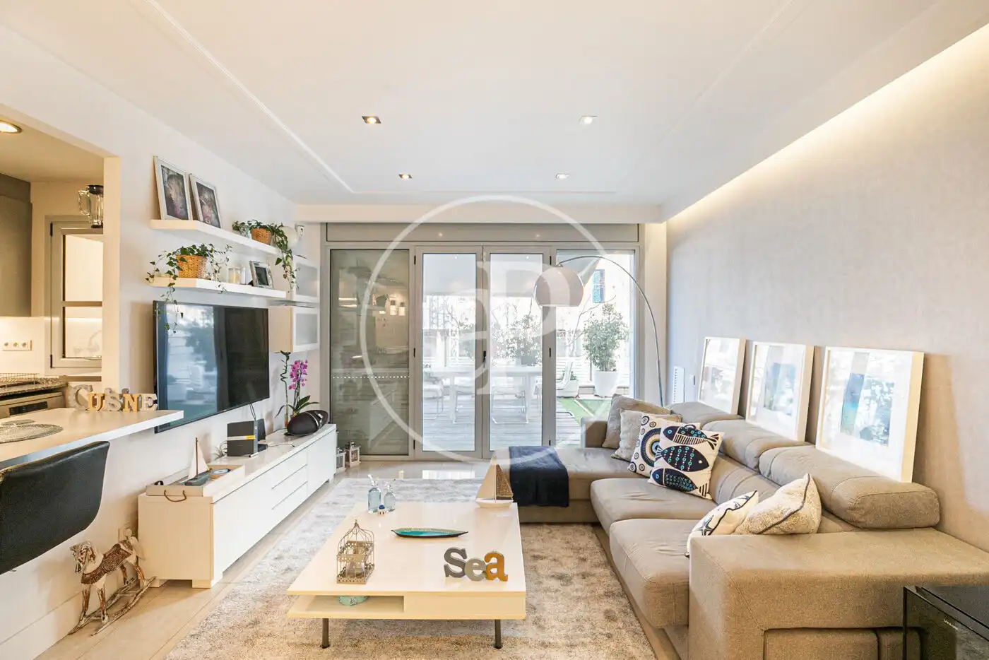 Living room of Flat for rent in Badalona  with Air Conditioner, Heating and Terrace