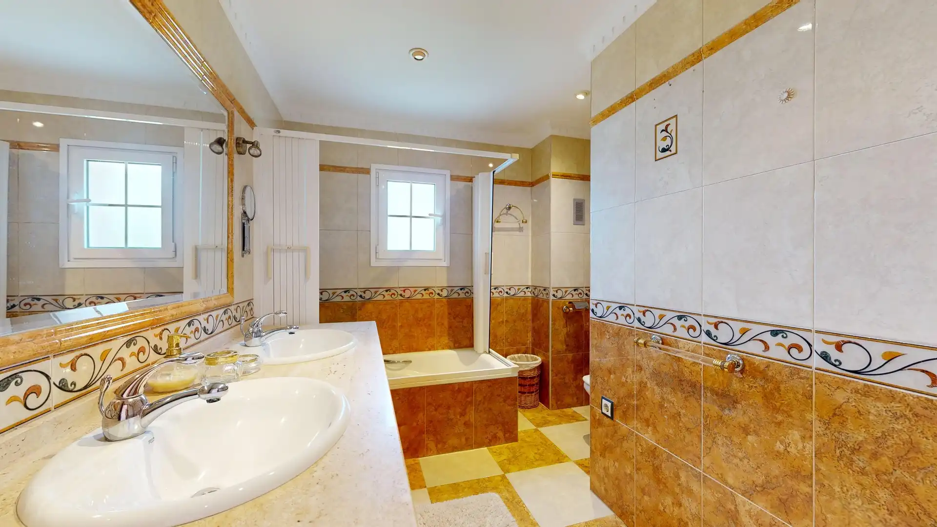 Baño de Casa o chalet en venta en Montserrat con Aire acondicionado, Calefacción y Terraza